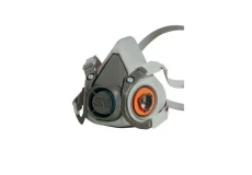 Polomaska 3M 6200 velikost M